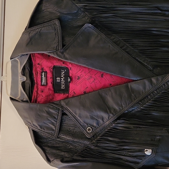 BERMANS 100% COWGIRL LEATHER JACKET.  THINSULATED ZIP VEST REMOVAL - Picture 2 of 14